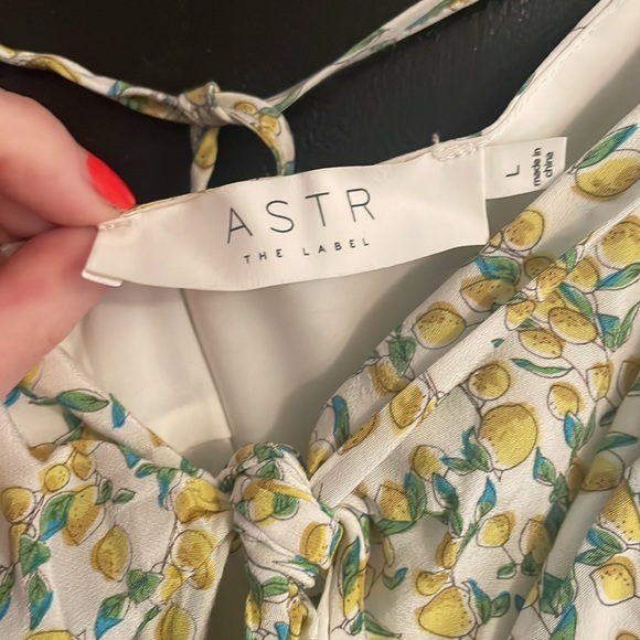 ASTR the Label Summer Lemon dress - Picture 5 of 5